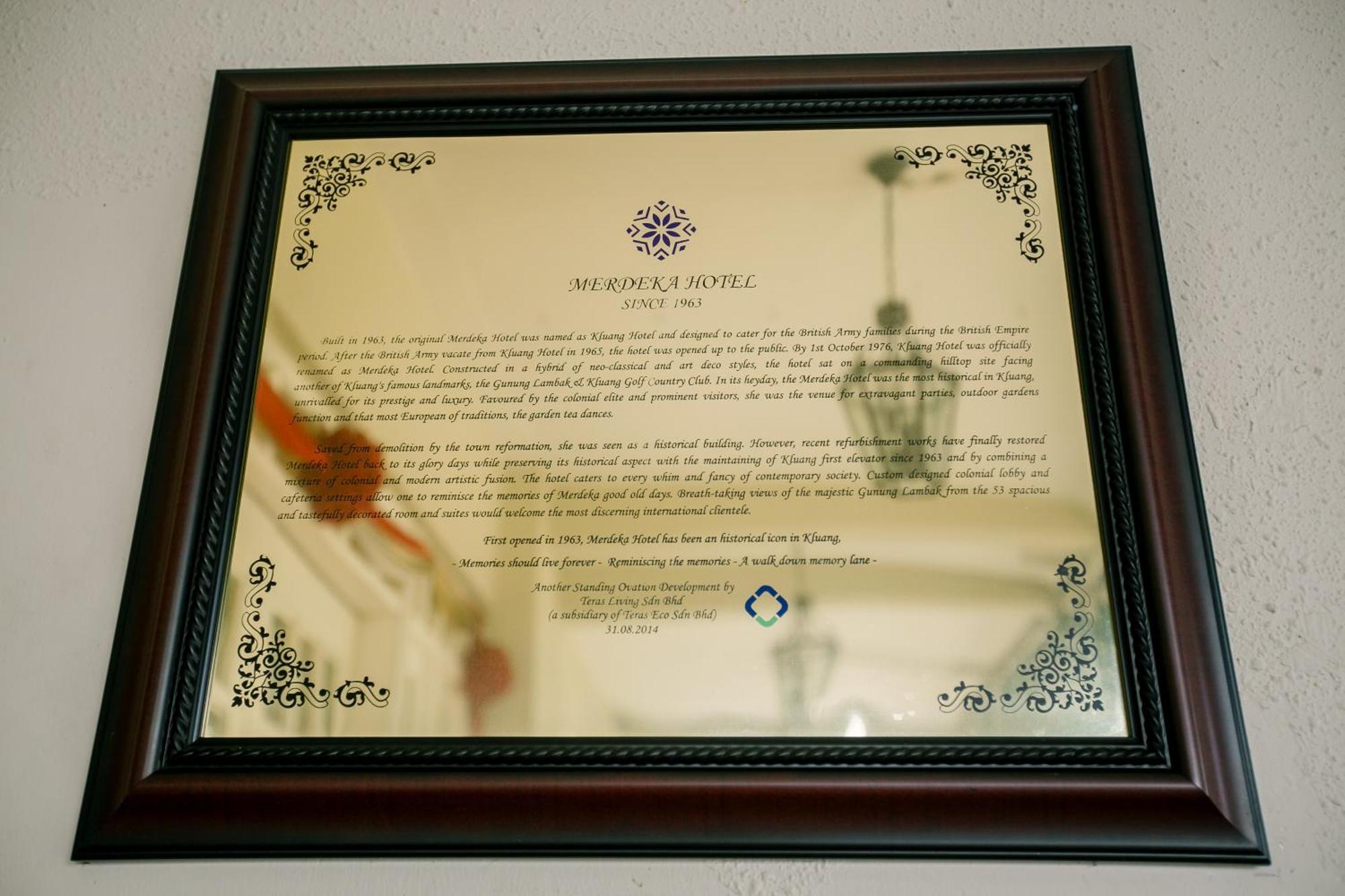 Merdeka Hotel Kluang Esterno foto