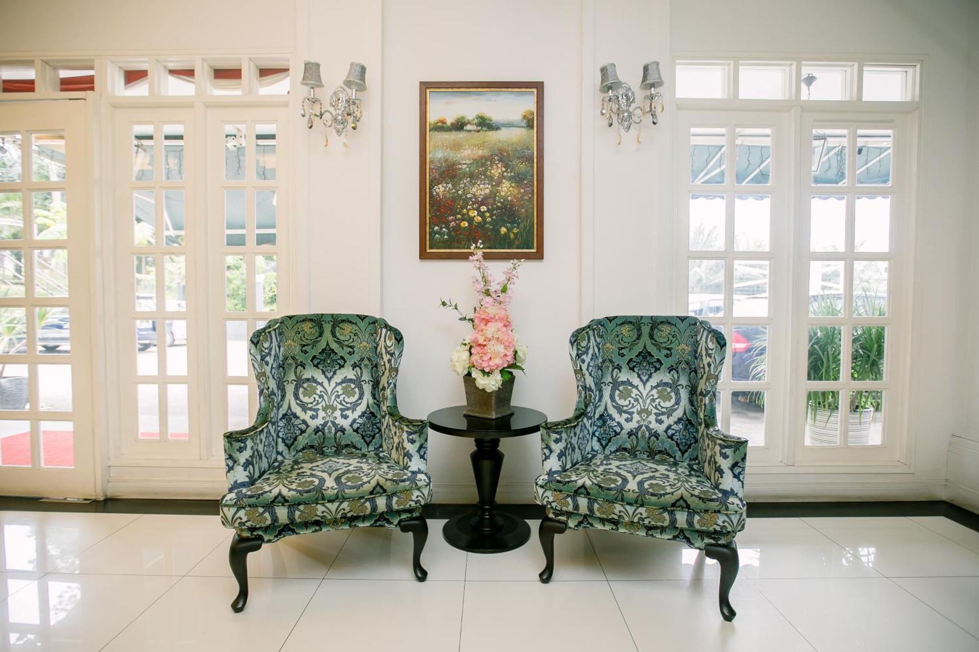 Merdeka Hotel Kluang Esterno foto